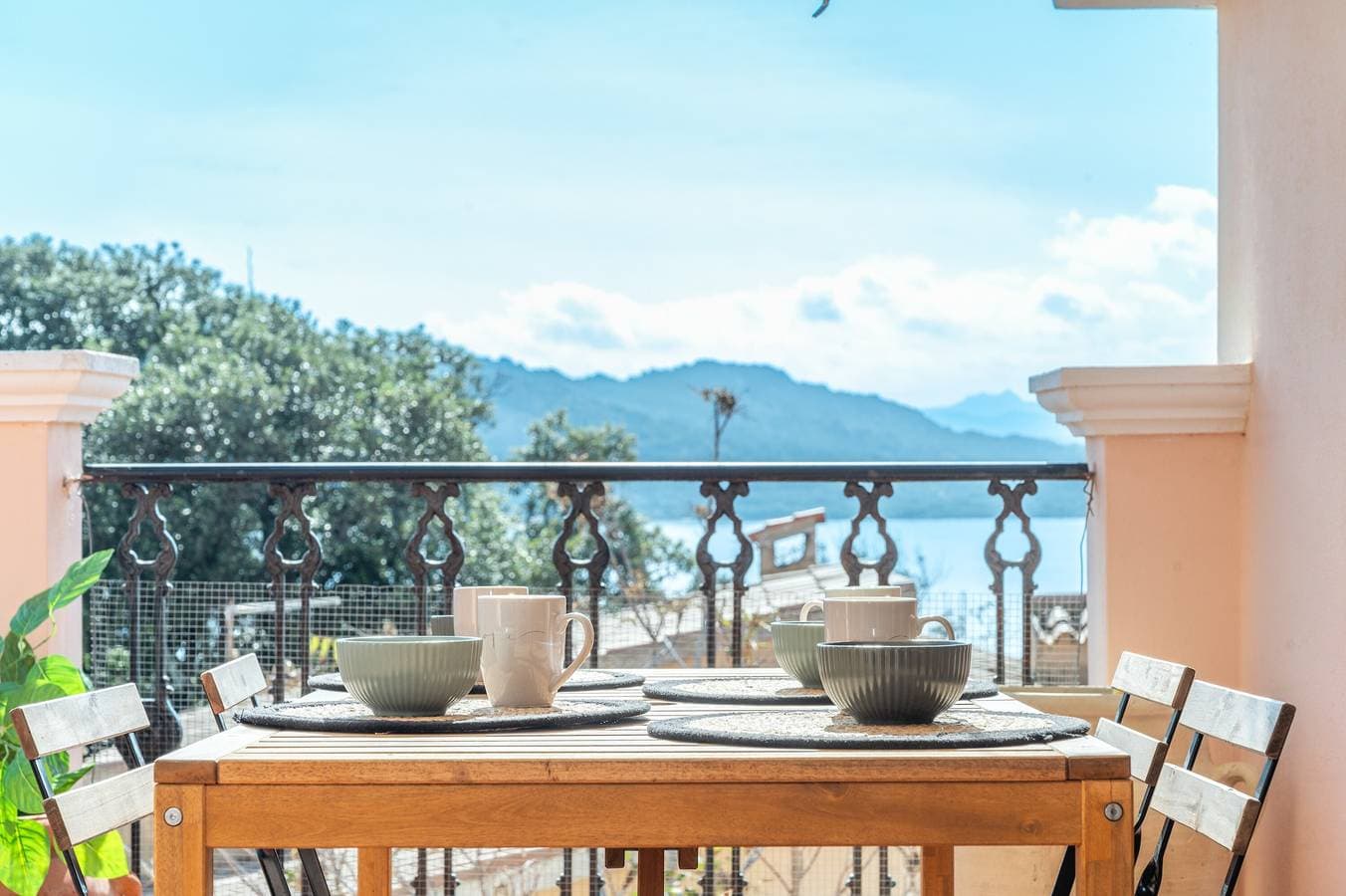 Foto 2 von 25: Ferienhaus 'Le Giare 2' mit Meerblick, privater Terrasse und Klimaanlage