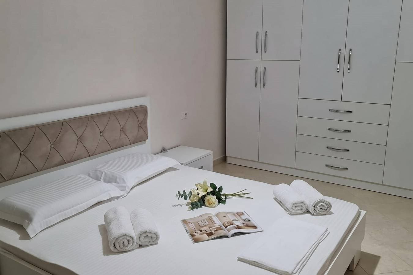 Foto 6 von 21: Seascape Apartment Inside View