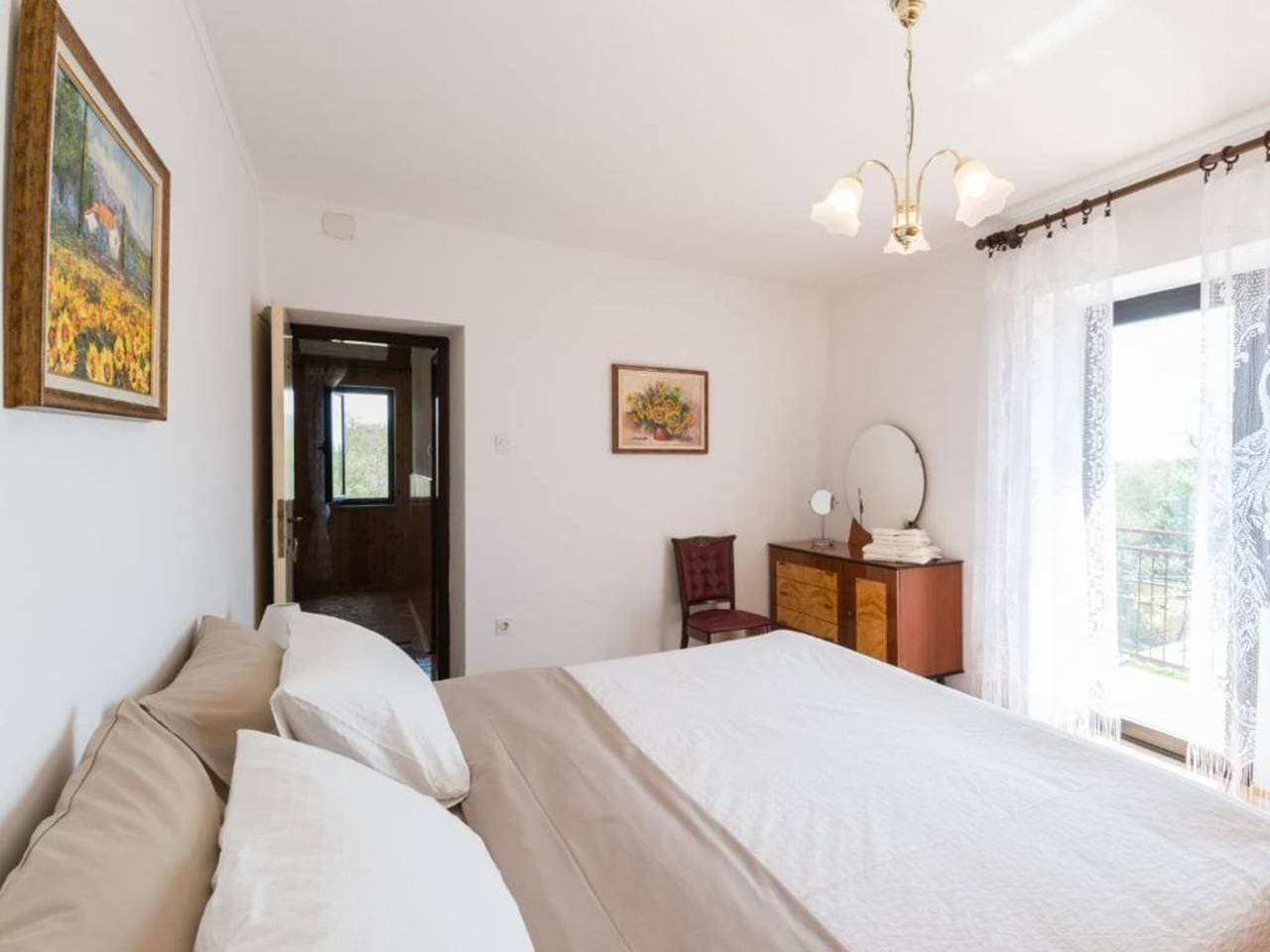 Foto 4 von 32: Comfort Villa Roza in Umag - 5 Bedroom With Pool