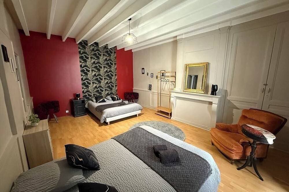 Foto 4 von 28: Charmante Maison de 160 m2, à Proximité de Tous les Commerces
