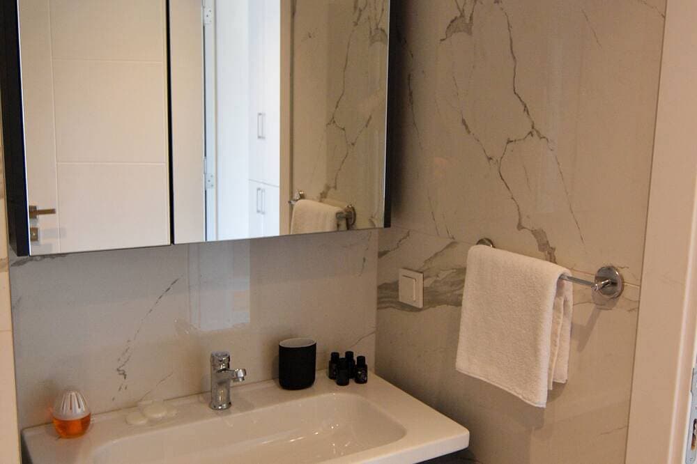 Foto 13 von 30: 7th floor central 1-Bdr Apt  Wi-Fi/Pool/Gym