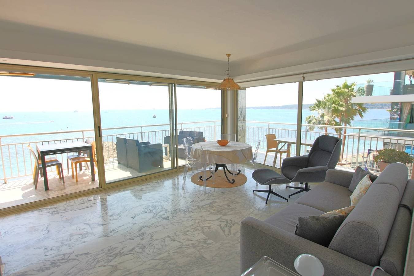 Foto 3 von 14: Ferienwohnung für 4 Personen mit Terrasse