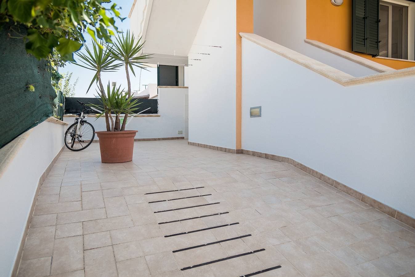 Foto 6 von 18: Ferienwohnung 'Salento Cecilia - 21' mit Meerblick, WLAN und Klimaanlage