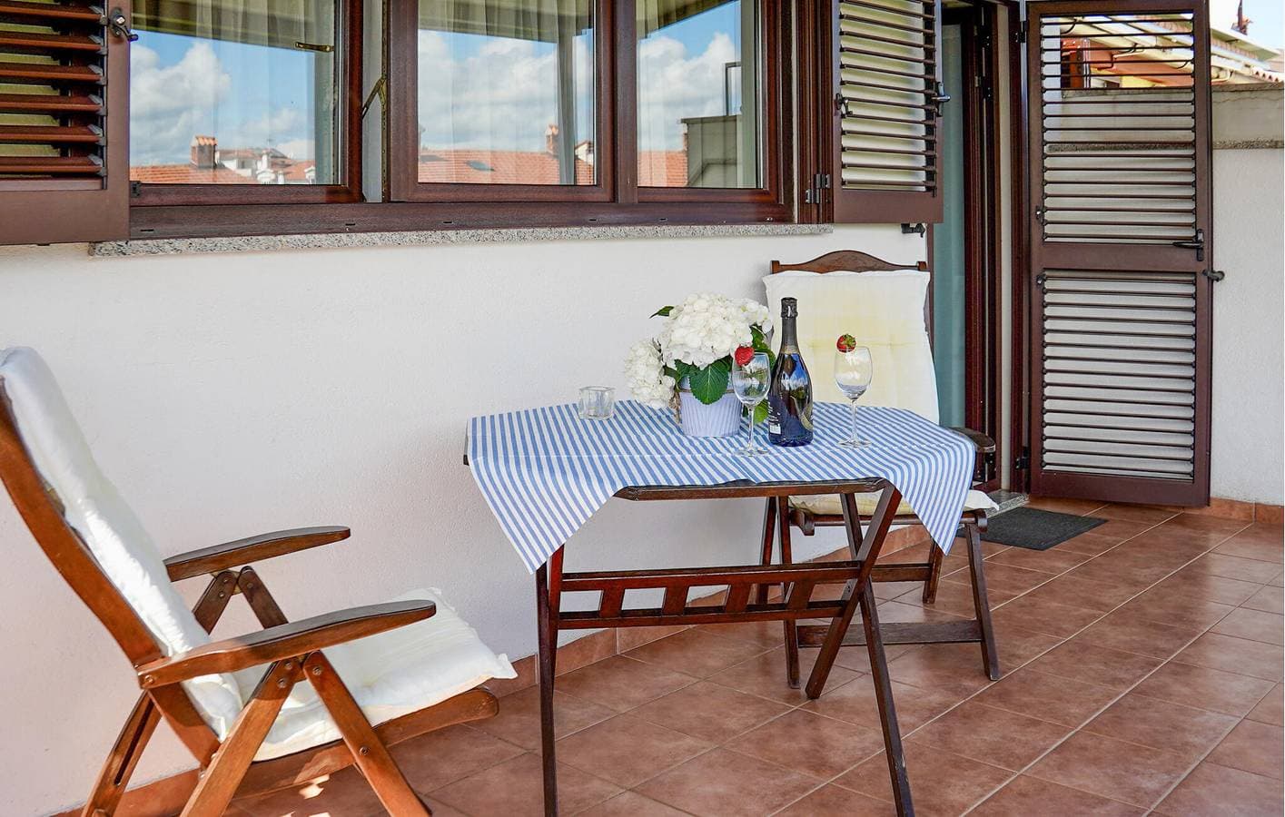Foto 7 von 18: Gemütliche Ferienwohnung mit Terrasse, WLAN und nur 1,5 km vom Strand entfernt