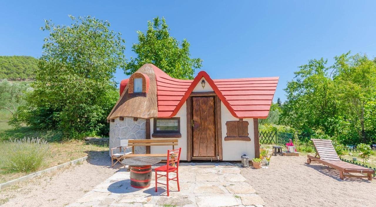 Cottage 1