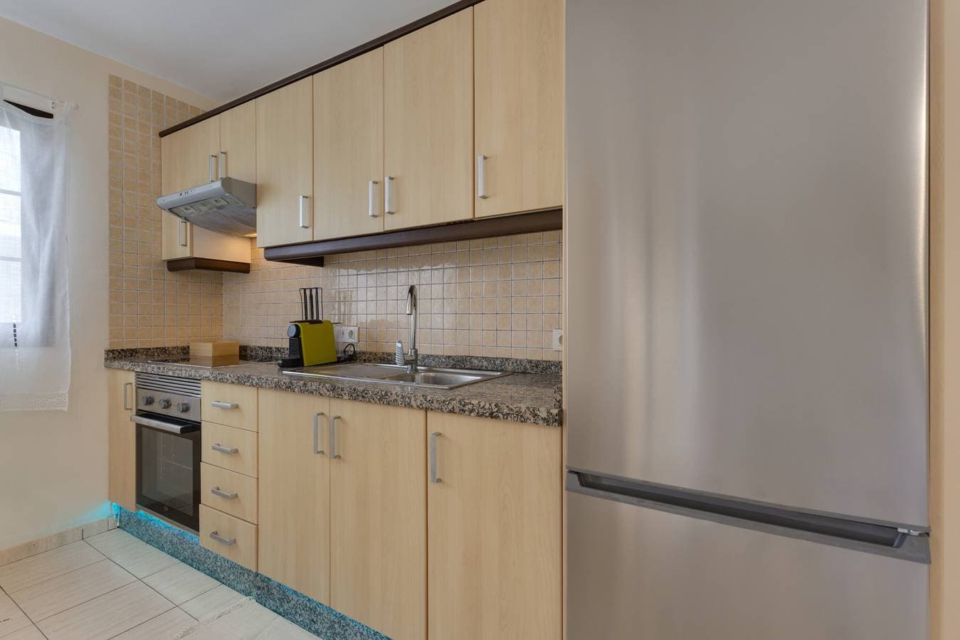 Foto 7 von 30: Ferienwohnung 'Luxury Ático Plaza' mit Bergblick, privater Terrasse und WLAN