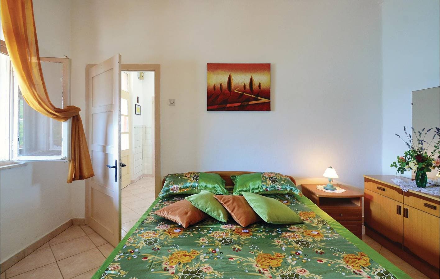 Foto 4 von 19: Charmante Wohnung mit Terrasse, 100 m von der Küste entfernt, in der Nähe des Stadtzentrums