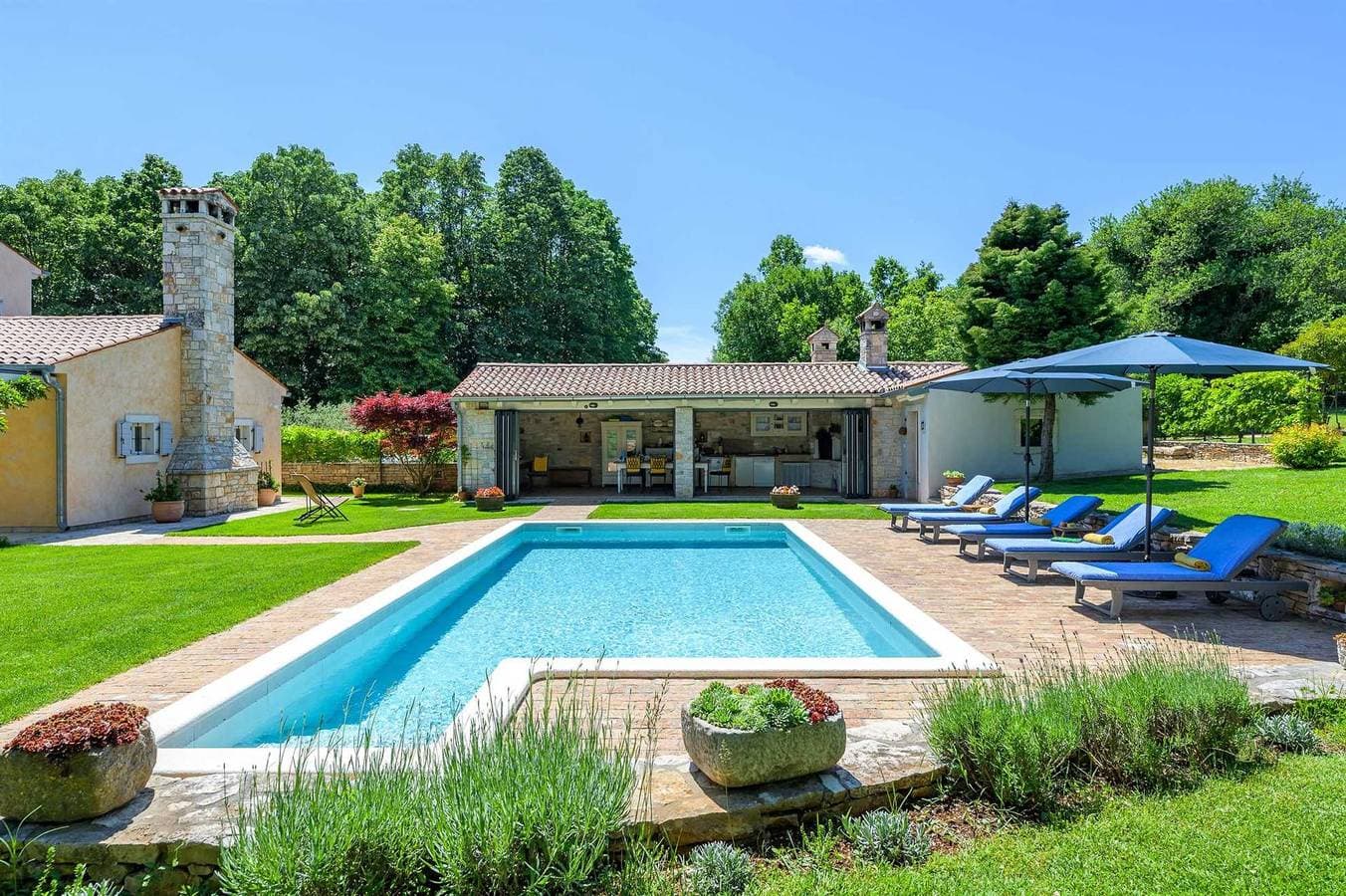 Foto 6 von 51: Villa Lipa mit beheiztem Pool, Sauna und Weinkeller