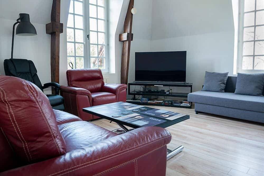 Foto 6 von 25: Un Appartement Dans un Château