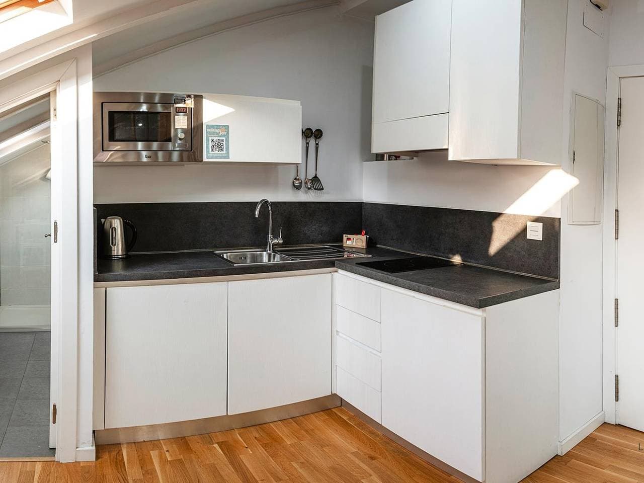 Foto 10 von 12: Studio für 3 Personen mit Balkon/Terrasse