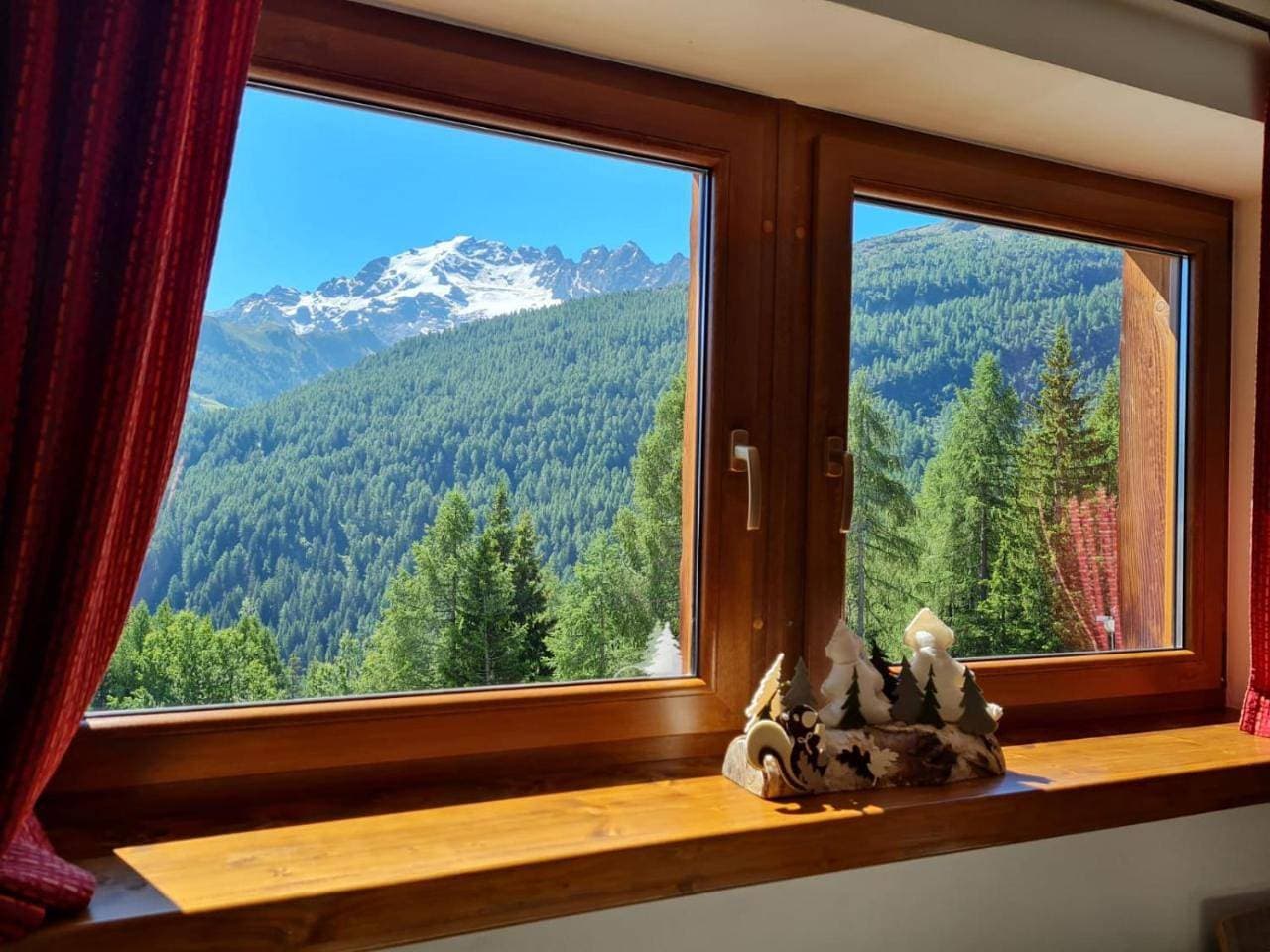 Foto 9 von 19: Apartment with Mountain View