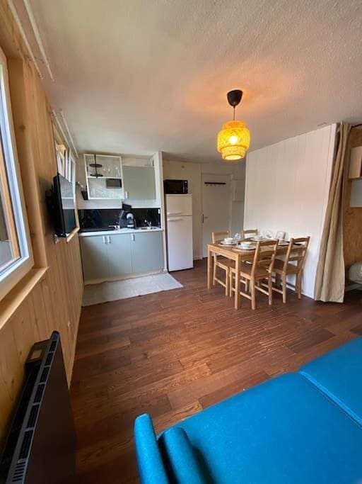 Studio cosy au pied de la télécabine pour l Alpe d Huez Parking privé 1