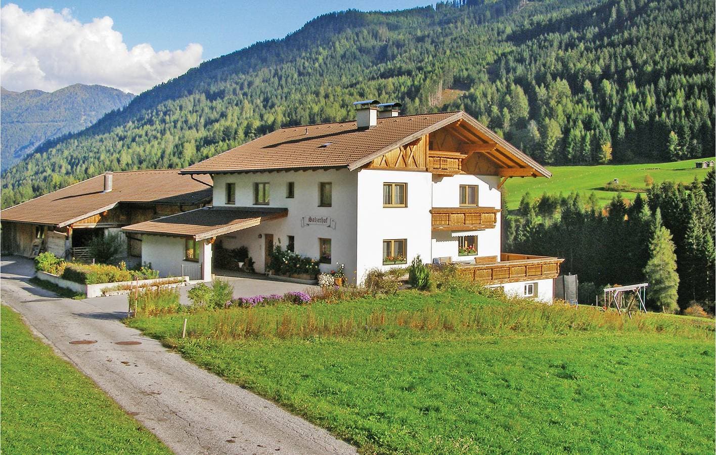 Foto 3 von 20: Wohnung mit Bergblick, Parkplatz und Terrasse