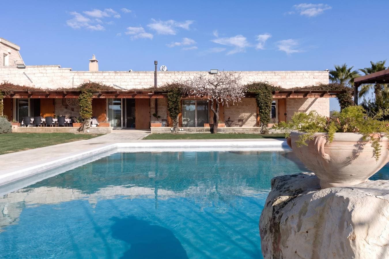 Masseria Misocampo With Garden And Pool 1