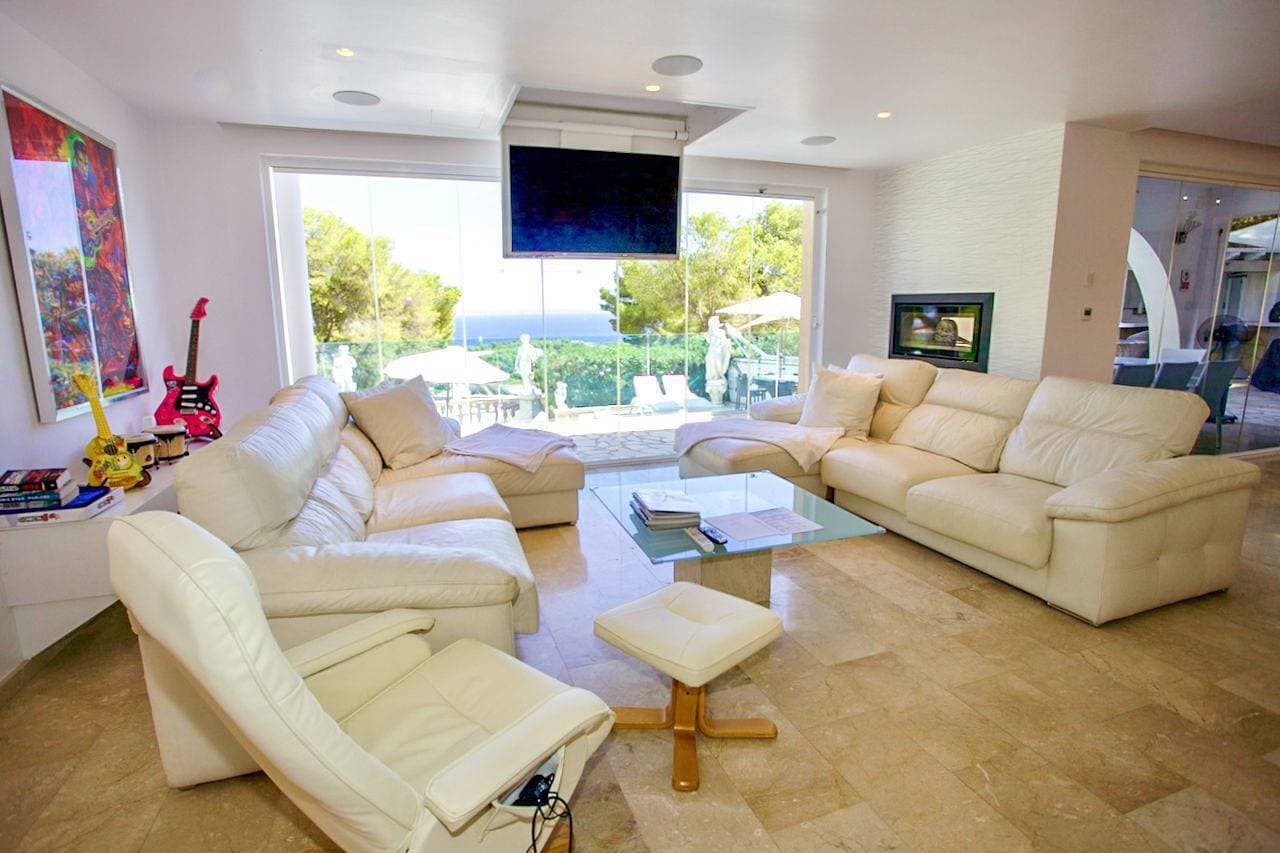 Foto 3 von 19: Villa für 10 Personen mit Whirlpool