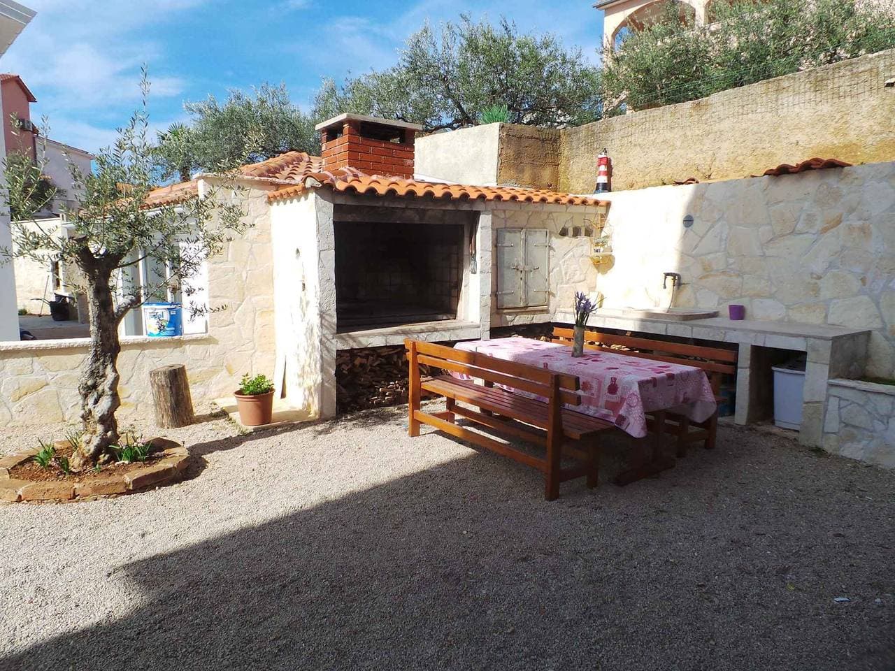 Foto 7 von 25: Studio mit Terrasse und Klimaanlage