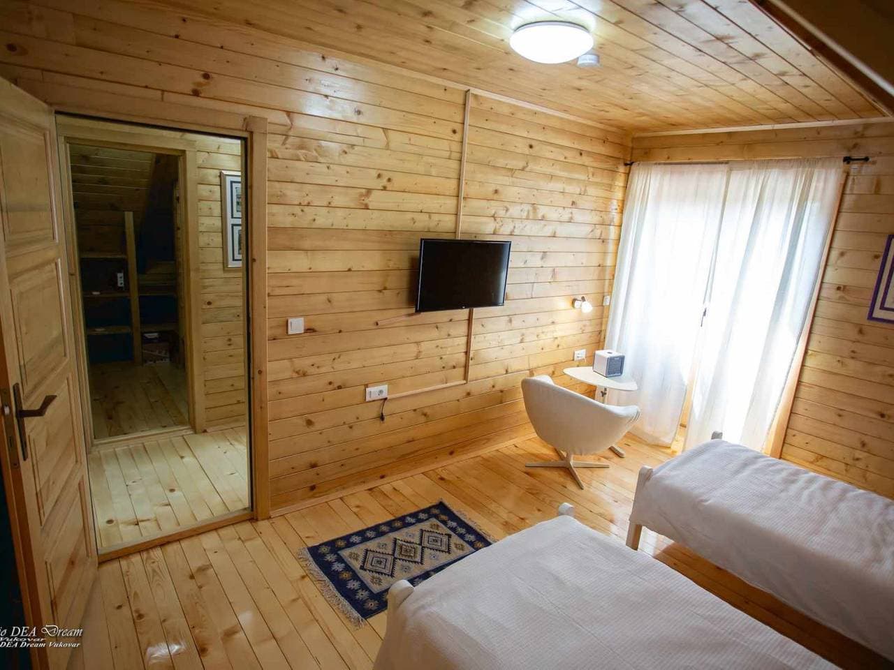 Foto 13 von 30: House Drvena kuća Vučedol