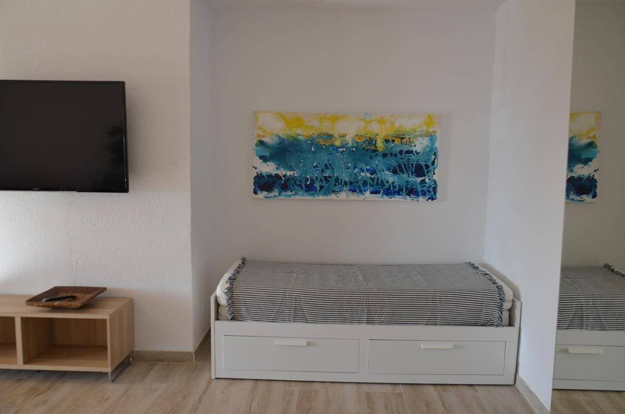Foto 9 von 31: Studio Apartment with Sea View