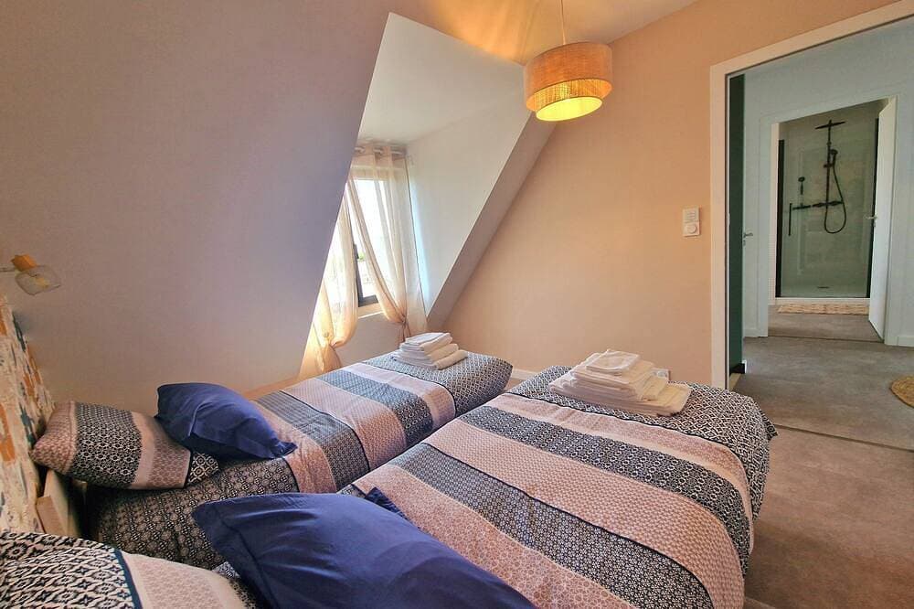 Foto 6 von 30: Villa du Port, 8 Personnes, Accès Direct à la Plage, vue Panoramique