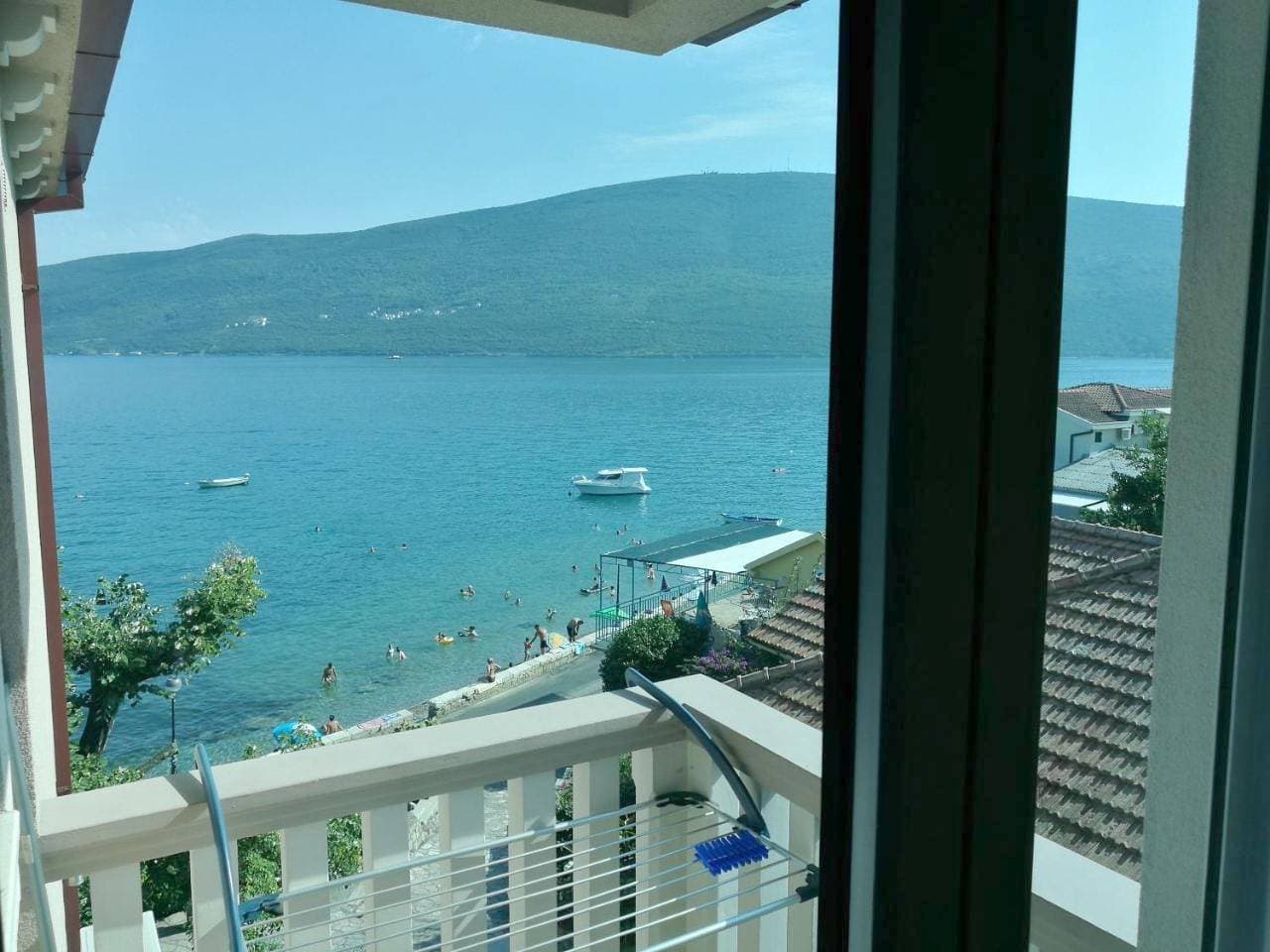 Foto 4 von 21: Apartment with Sea View