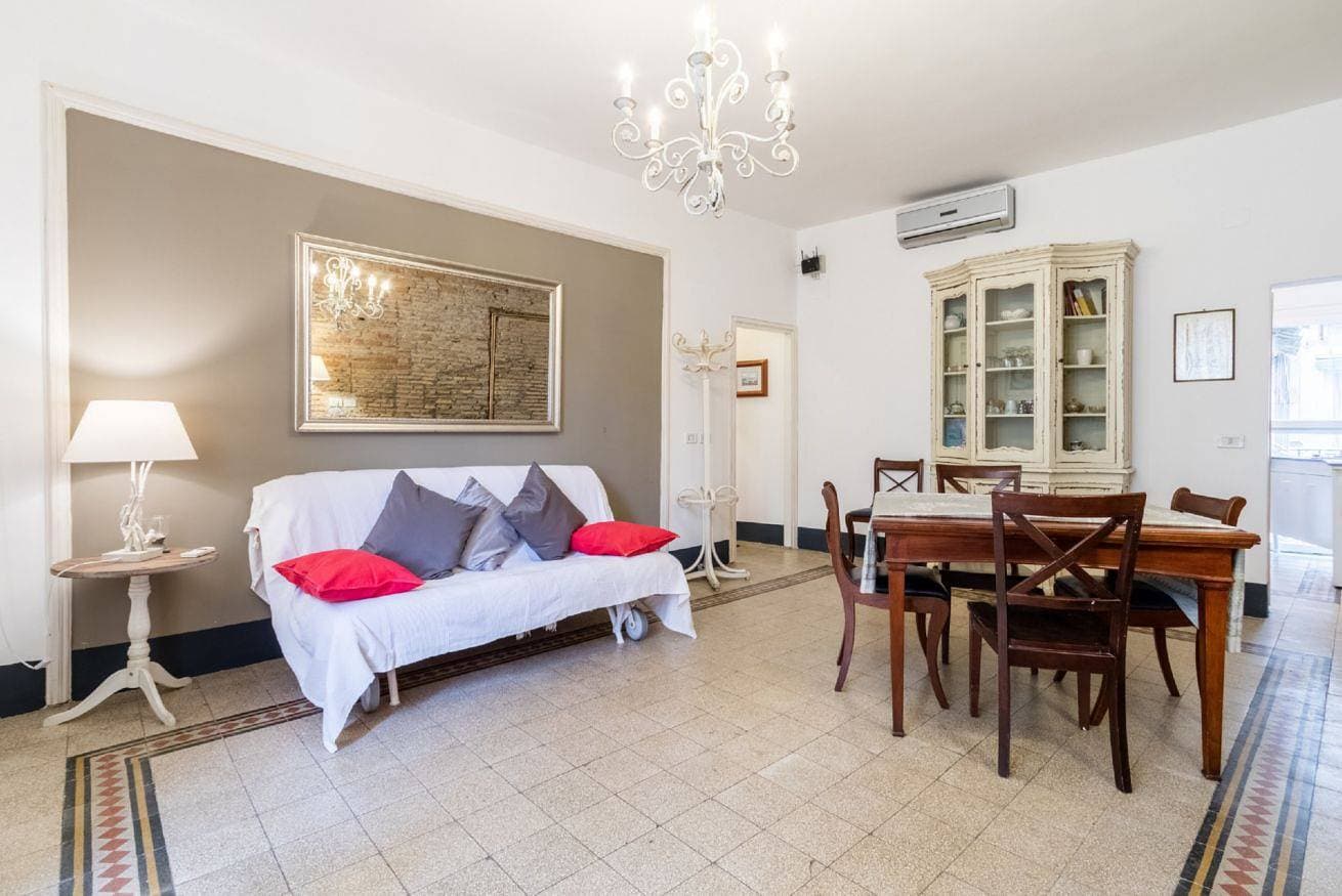 Foto 12 von 30: Ferienwohnung für 3 Personen mit Balkon/Terrasse