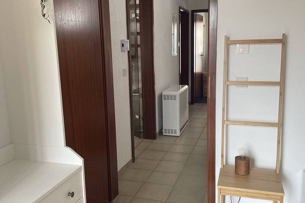 Foto 11 von 15: Gemütliche Maisonette Wohnung mit Terrasse und Balkon an der Romantischen Straße