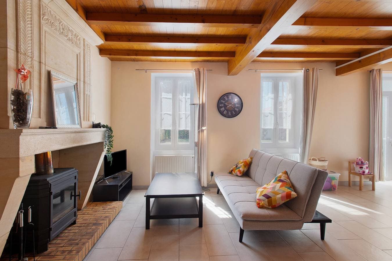 Foto 3 von 36: Ferienhaus Nord-Gironde – Entspannung oder Arbeit – Le Cocon de Camélie