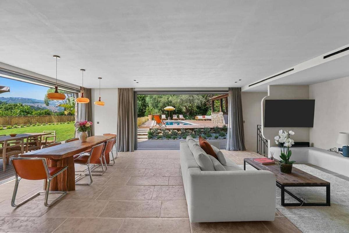 Foto 10 von 22: Villa with Private Pool