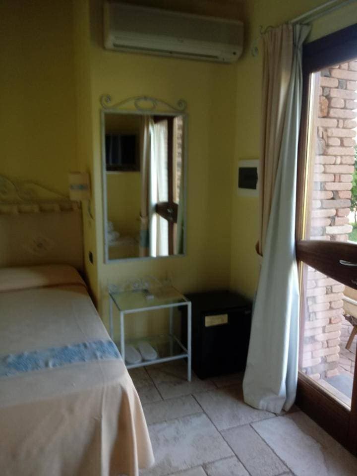 Foto 7 von 13: Double Room with Garden View