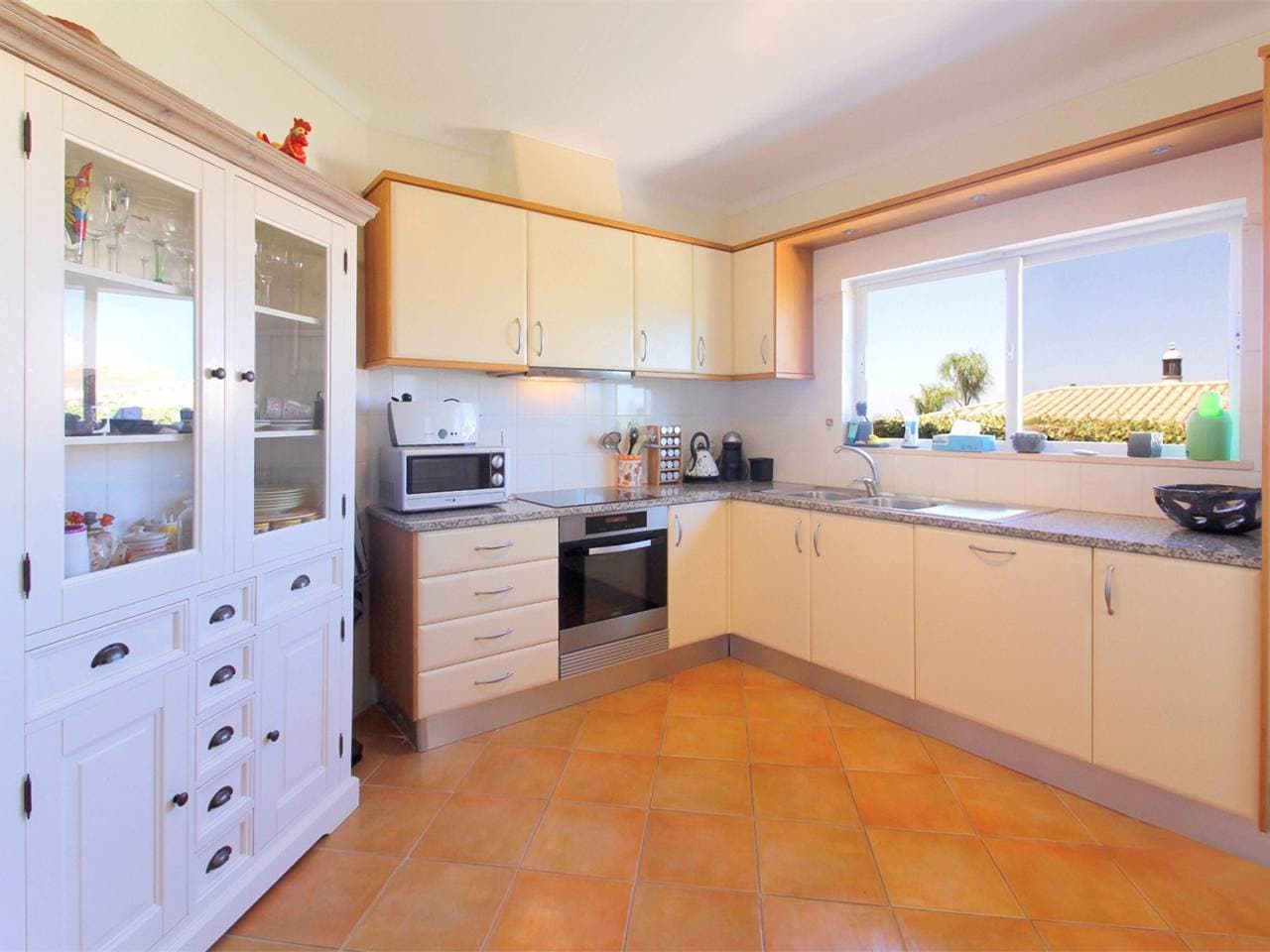 Foto 8 von 16: Schicke Villa mit privatem Pool und Klima - 4 Pers.