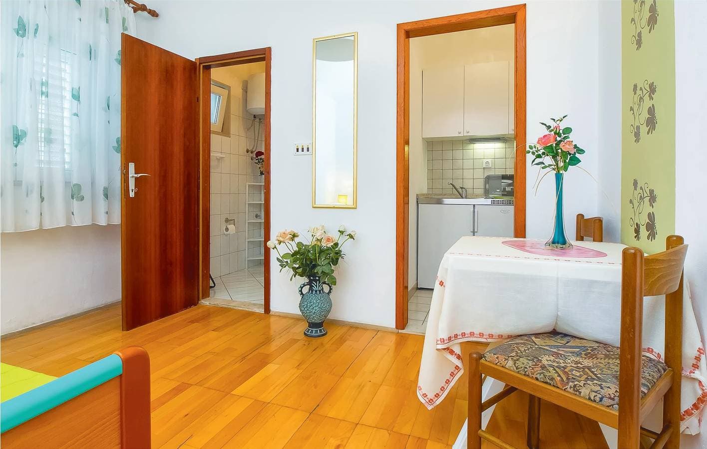 Foto 4 von 16: Gemütliche Wohnung mit Terrasse, in Strandnähe und mit Parkplatz