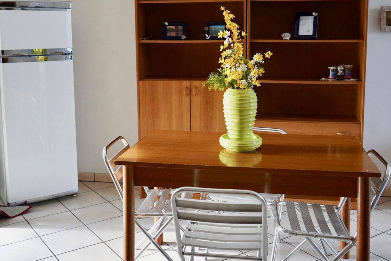 Foto 3 von 34: Ferienwohnung für 8 Personen mit Garten