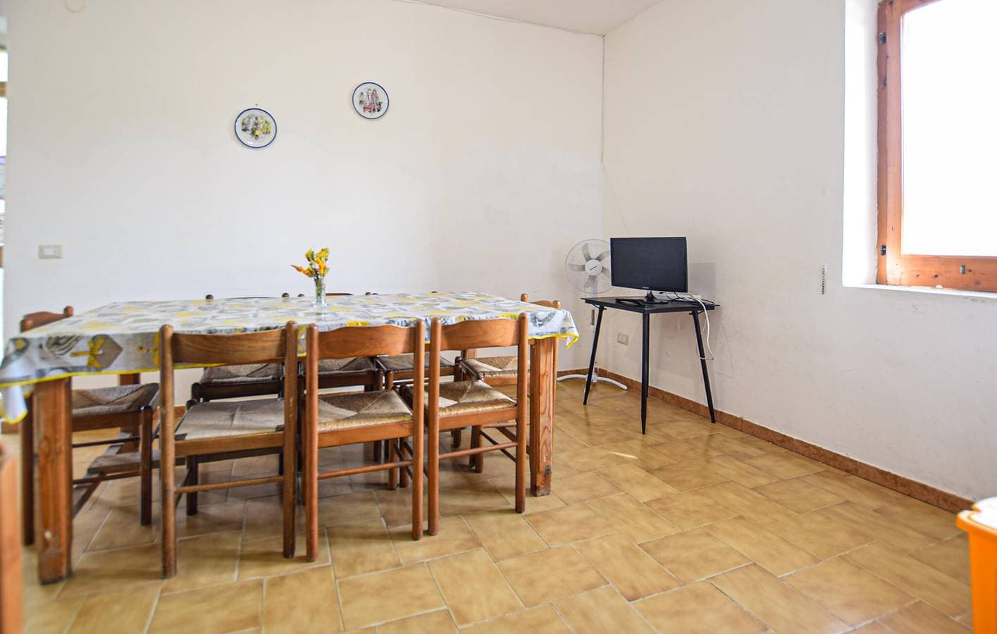 Foto 3 von 19: Charmantes Apartment im Obergeschoss mit Parkplatz und WLAN, 900 m vom Strand entfernt