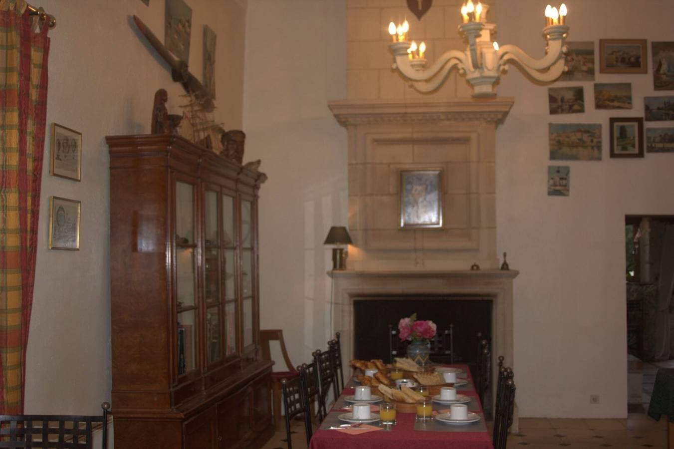 Foto 13 von 26: Bed & Breakfast 'Auberge Marcheroux Zimmer Nr. 4' mit Gemeinschaftsgarten und WLAN
