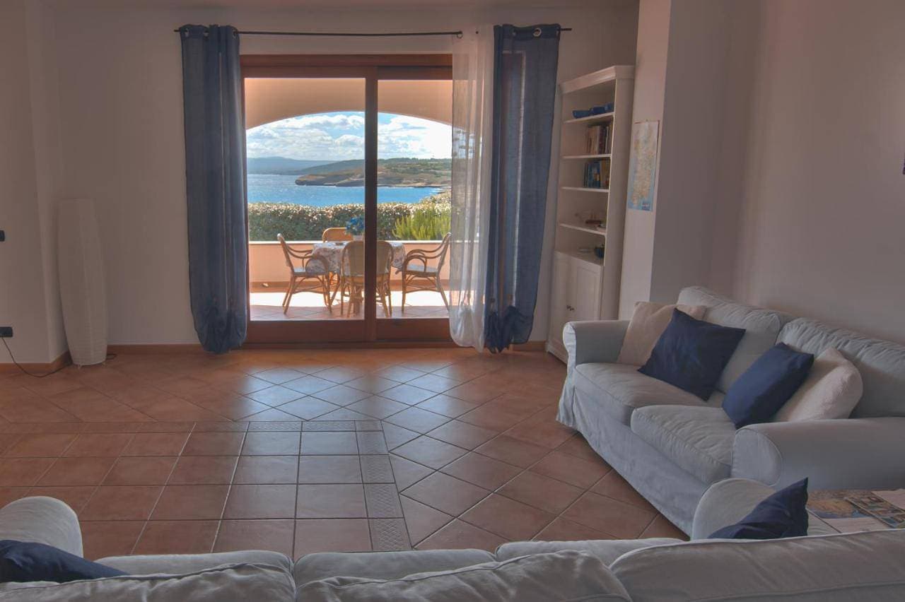Foto 4 von 32: One-Bedroom Apartment with Sea View