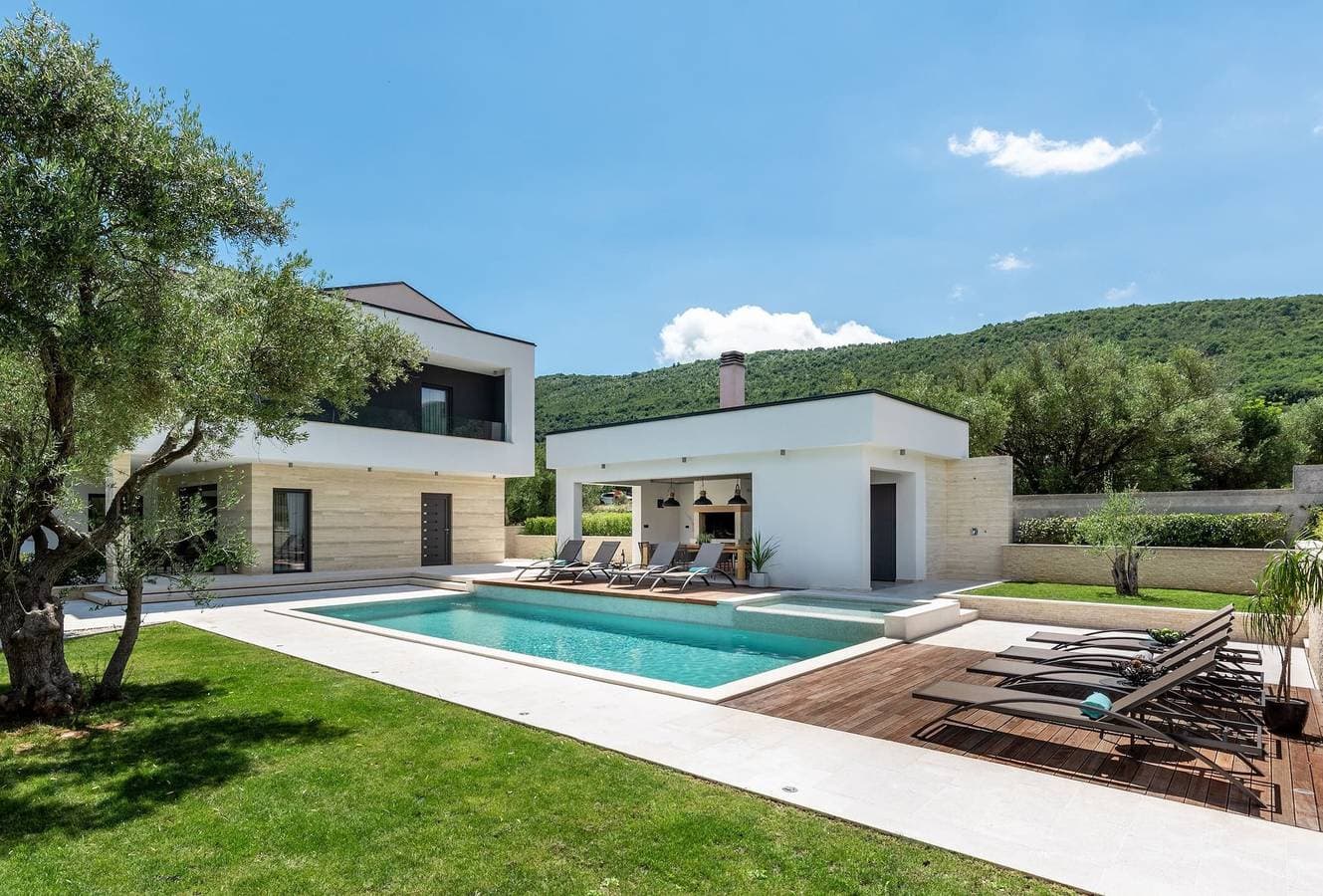 Foto 8 von 47: Luxurious Villa Laurea