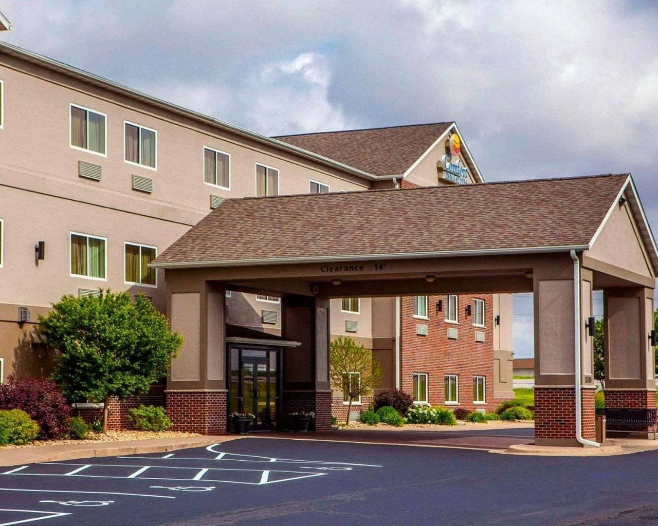 Foto 4 von 32: Comfort Inn & Suites Davenport - Quad Cities