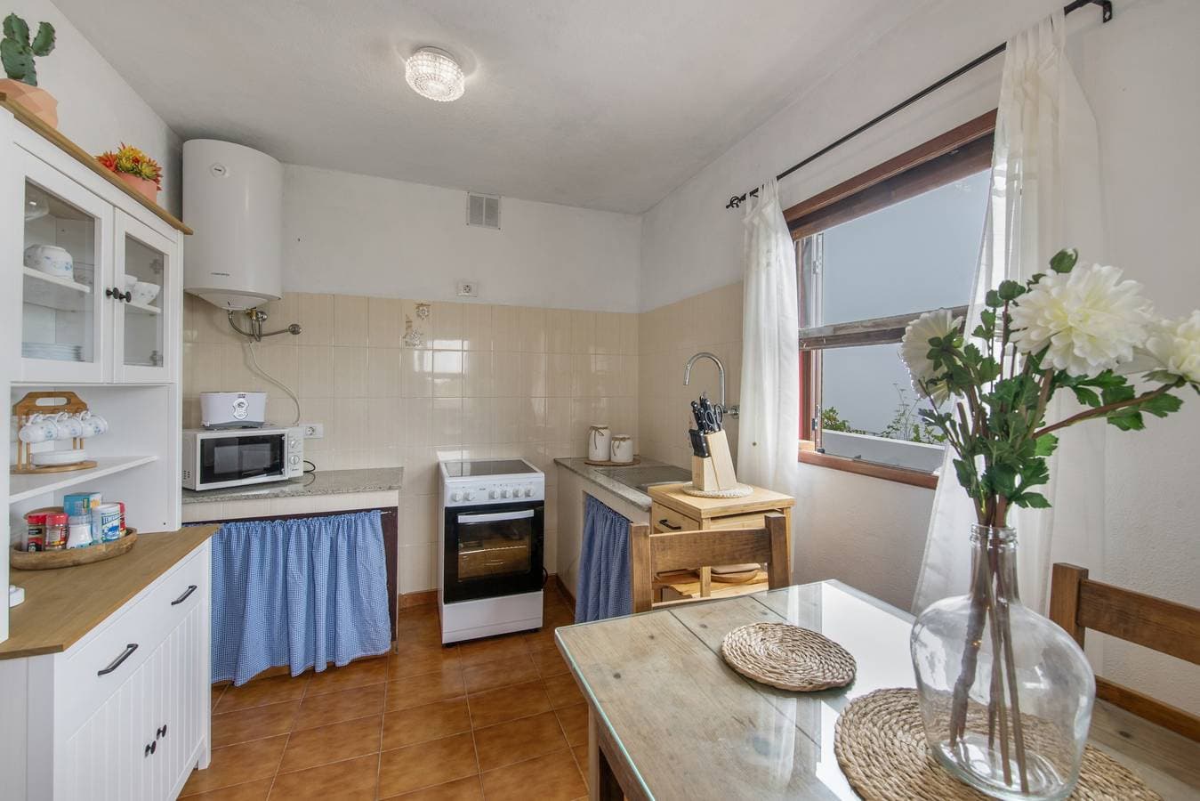 Foto 5 von 25: Apartment 'Balcon Garafia' mit Meerblick, Balkon und WLAN