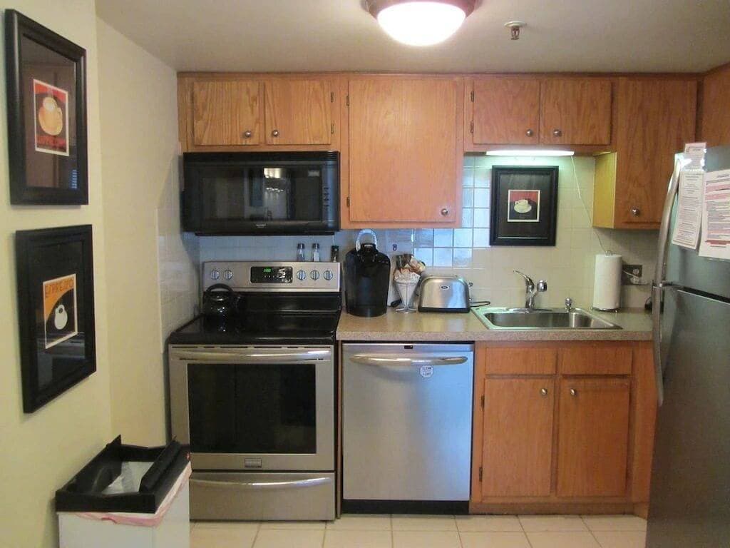 Foto 3 von 11: Ski, Board, Tubing, Mtn Biking, inside/outside pools, Snowshoe, Silver Creek