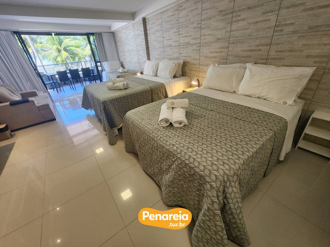 Foto 2 von 36: Ferienwohnung für 5 Personen mit Pool