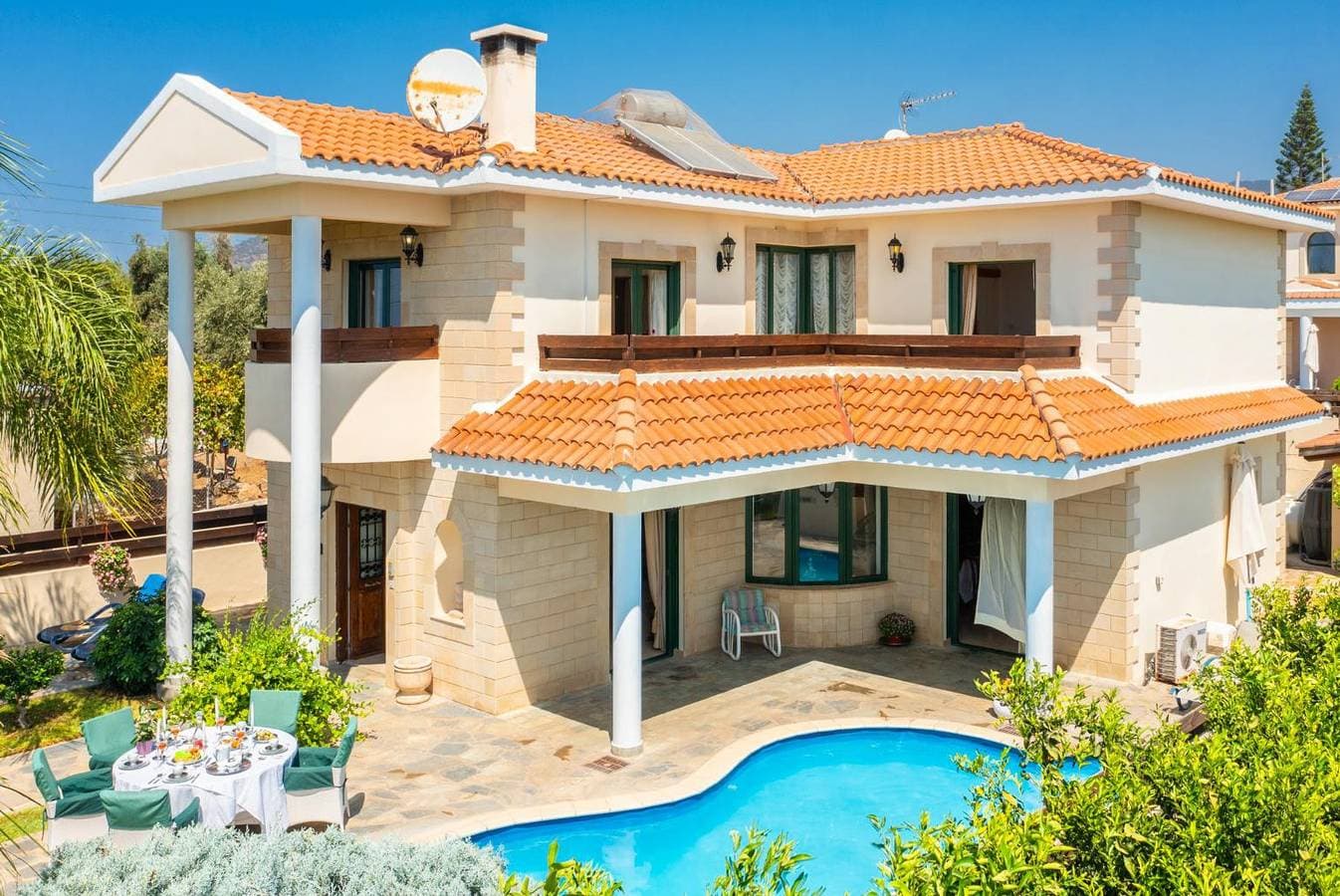 Foto 5 von 42: Villa für 8 Personen mit Meerblick