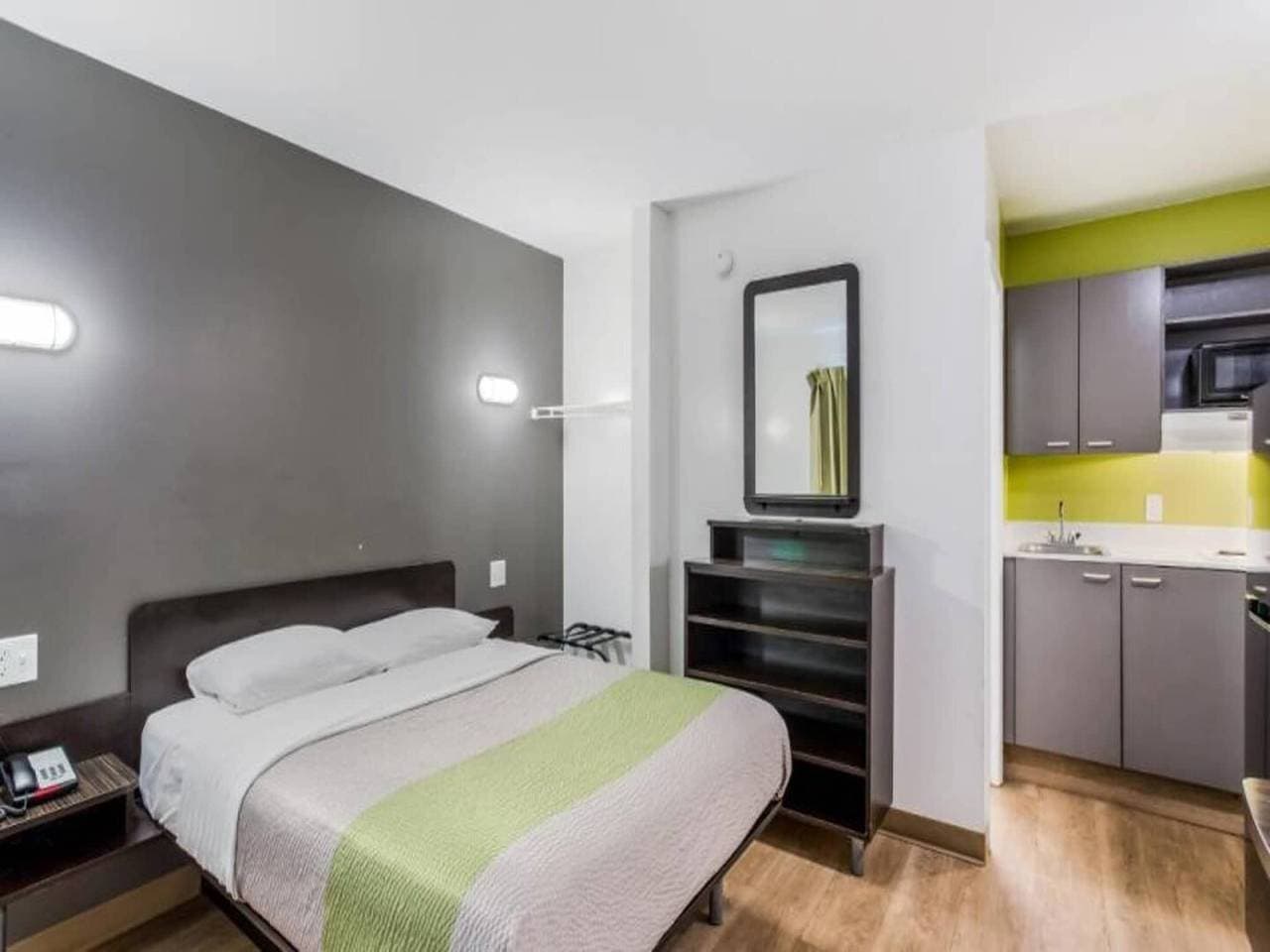 Foto 7 von 29: 1 Queen -bett | Nichtraucher, Küche