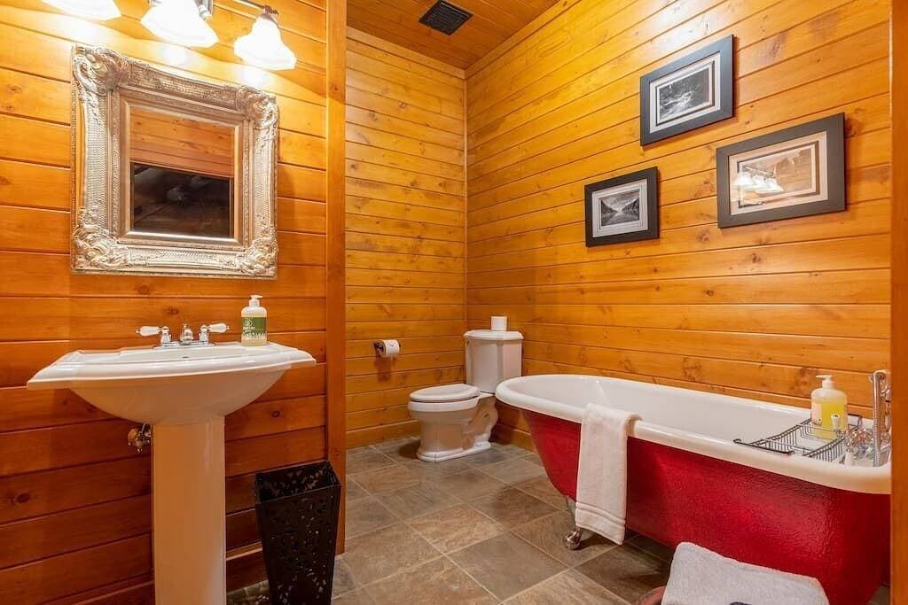 Foto 12 von 50: Exclusive very private cabin on the golf course!