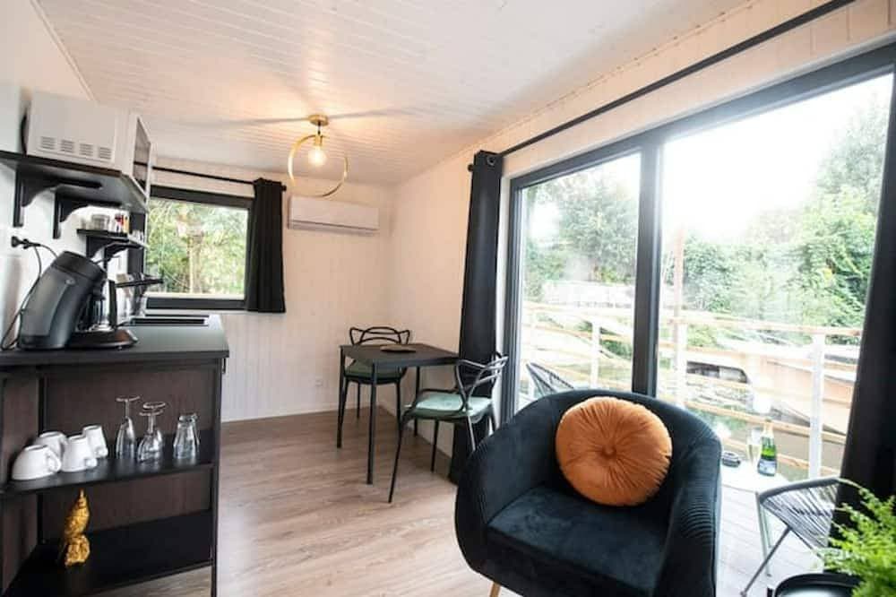 Foto 7 von 14: Gîtes Seine & Nature Logement Flottant Atypique \"Le Babord\"