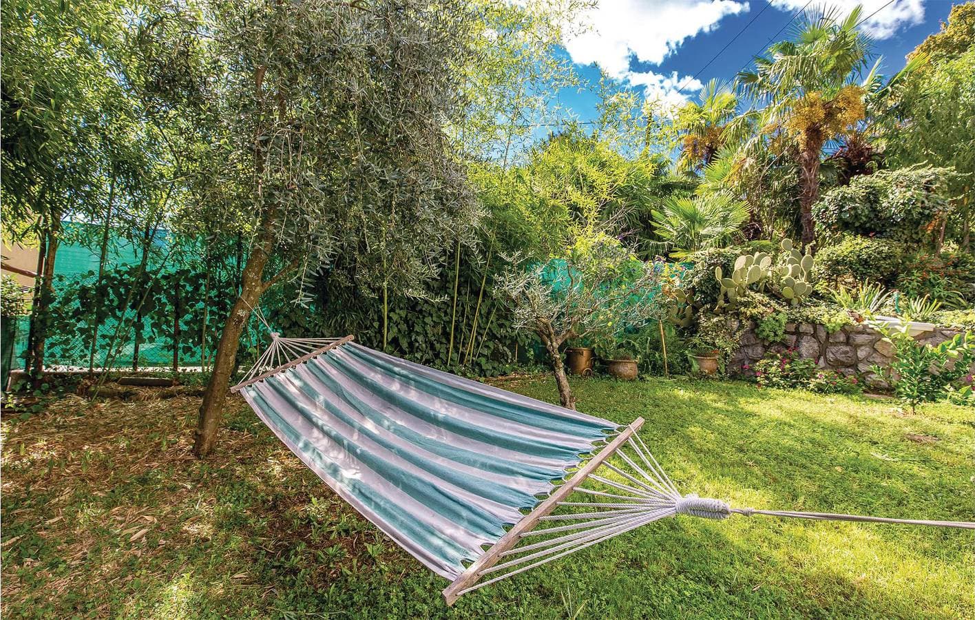 Foto 10 von 28: Gemütliche Ferienwohnung mit Terrasse, WLAN und 2 km entferntem Strandzugang