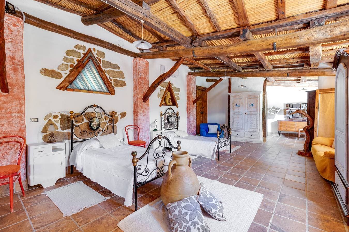 Foto 12 von 29: Villa 'Orgoai' mit Bergblick, WLAN und Klimaanlage
