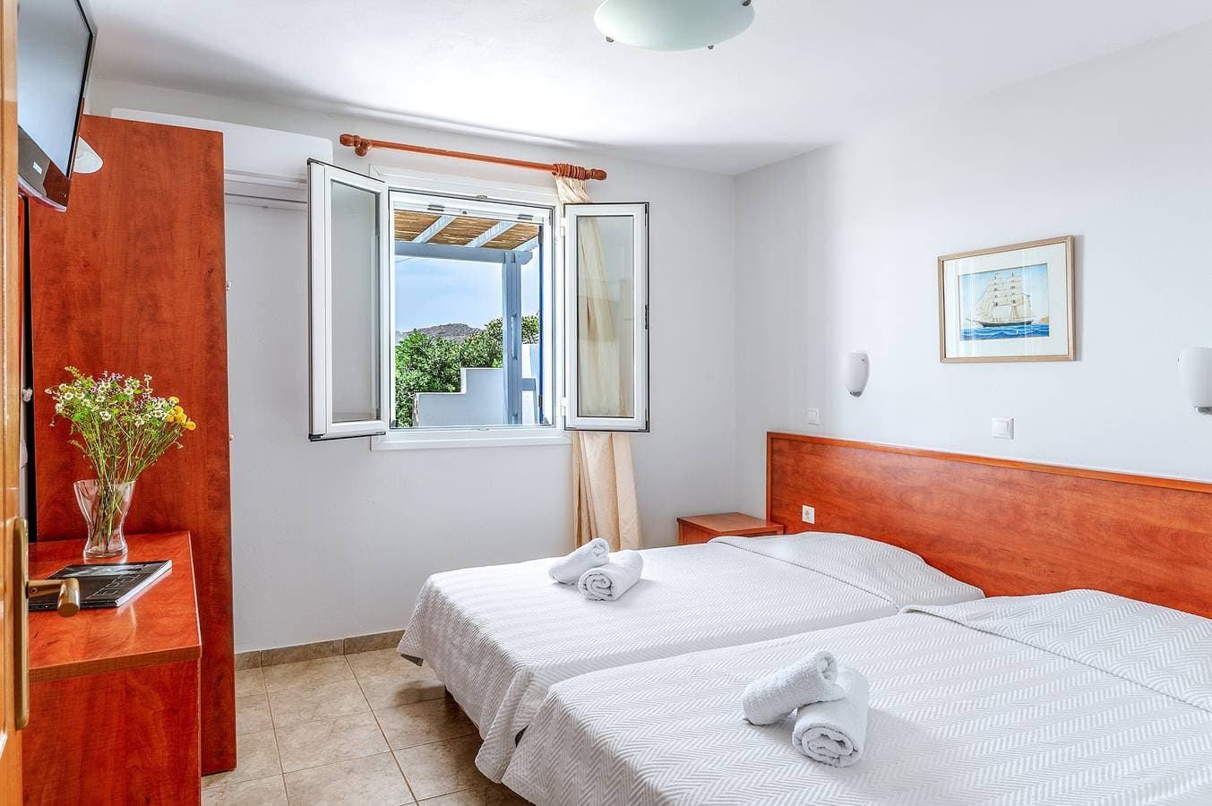 Foto 9 von 24: Ferienhaus 'Anemologio 302 Tinos' mit Meerblick, WLAN und Klimaanlage