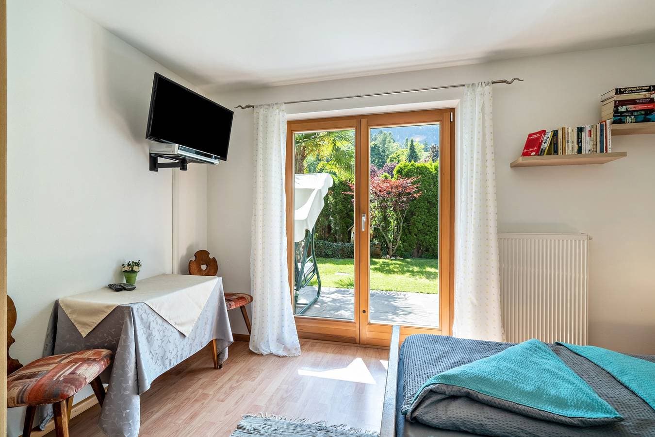 Foto 11 von 24: Ferienwohnung "Ferienhof Turmwirt Gala" mit Bergblick, Gemeinschaftspool und WLAN