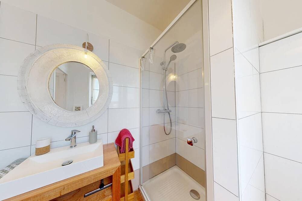 Foto 12 von 28: Donvillaise 15 pers : jacuzzi, 8 min walk to the beach