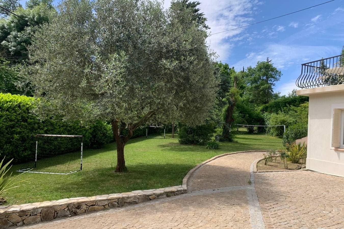 Foto 8 von 39: Belle et spacieuse villa - piscine - jardin